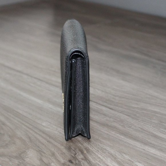 Michael Kors Pebbled Leather Wallet - Picture 4 of 9